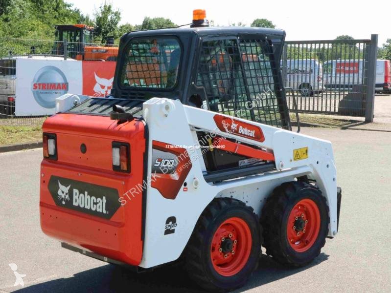 Shovel Bobcat S 100