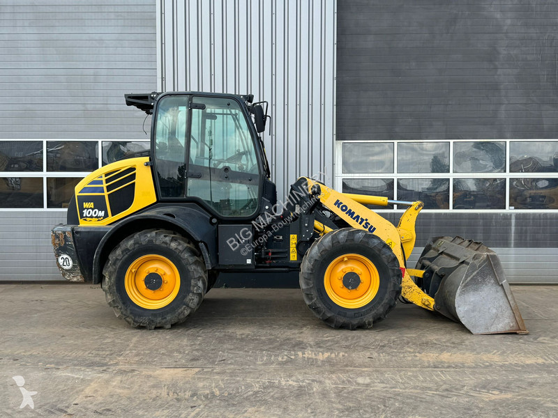 Pala Komatsu WA100M-8EO - New Tires