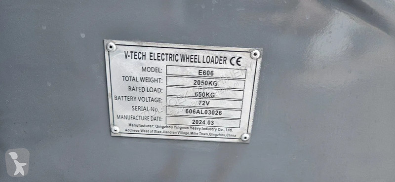 Chargeuse  E WOLF 606 electro shovel.