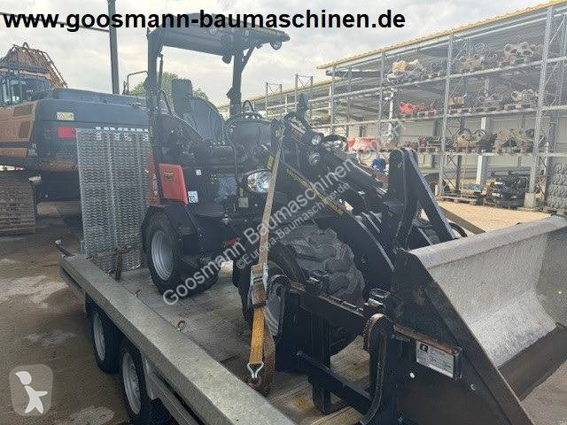 Incarcator Kubota RT 220-2 Canopy
