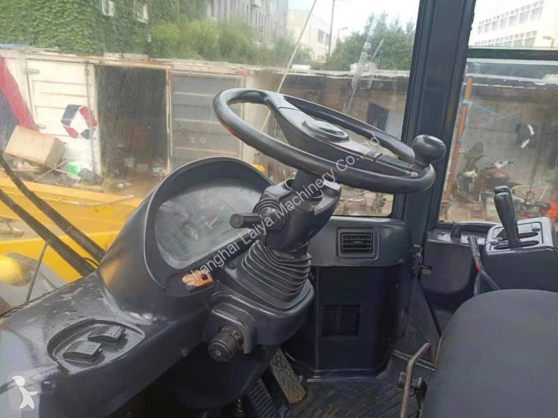 مُحمّلة Komatsu WA320