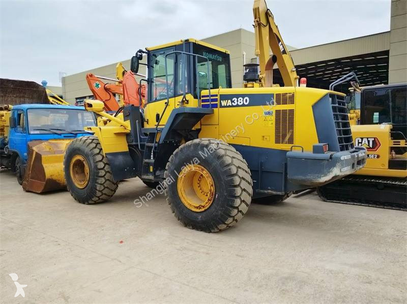 Lastare Komatsu WA380