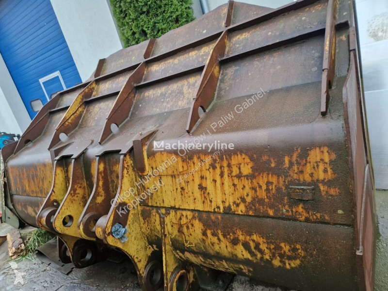 Shovel Volvo L180
