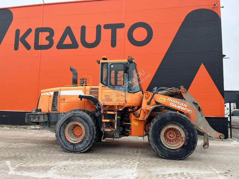 Shovel Doosan 4x4 AC / CENTRAL LUBRICATION