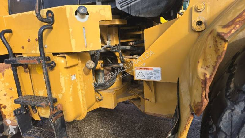 Shovel Caterpillar