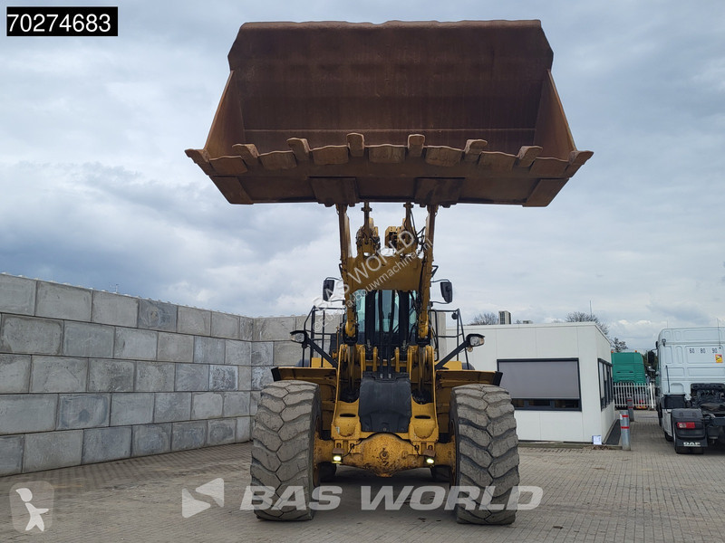 Shovel Caterpillar 982 M