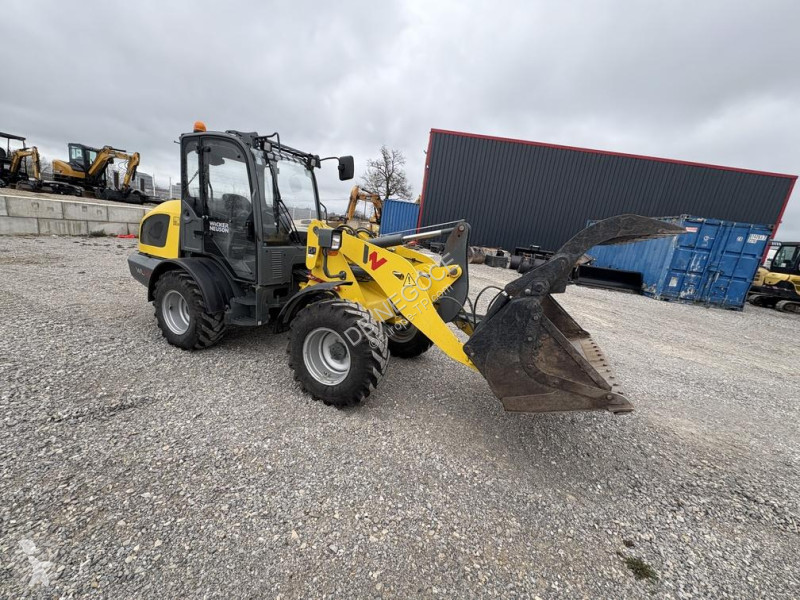 Shovel Wacker Neuson