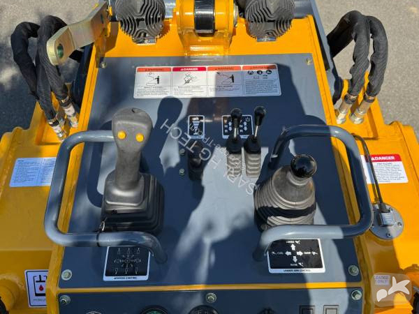 Pala cargadora Bulltrack Loader