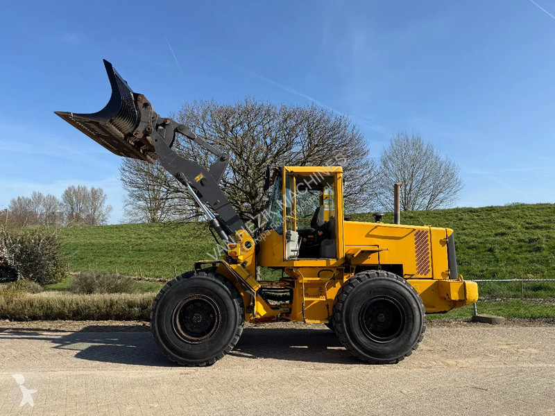 Shovel Volvo