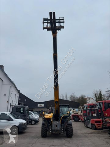رافعة شوكية تلسكوبية Haulotte Telescoplader  PRO