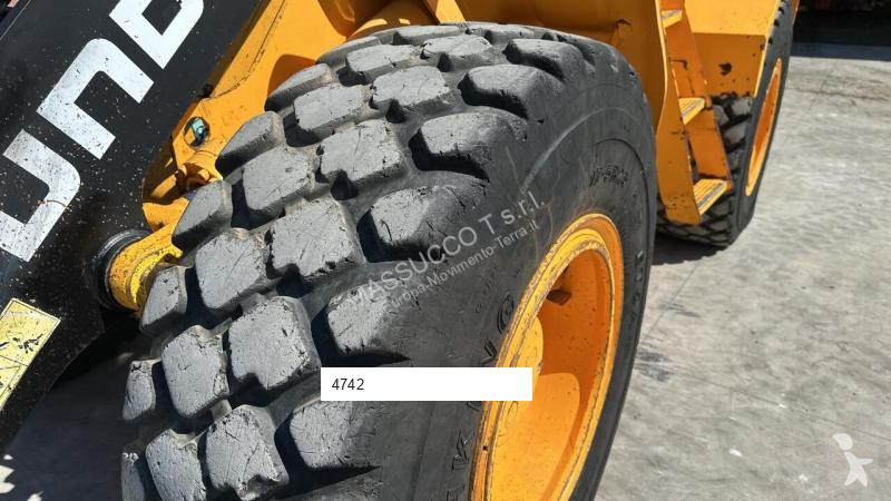 Pala Hyundai HL730TM-7