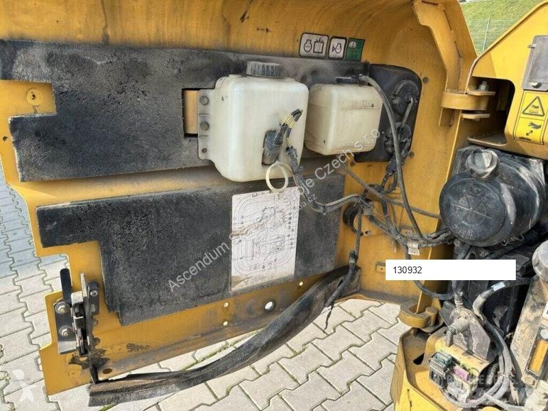 Shovel Volvo MC70C