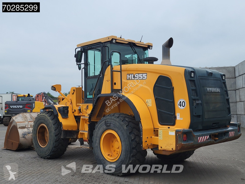 Shovel Hyundai HL955