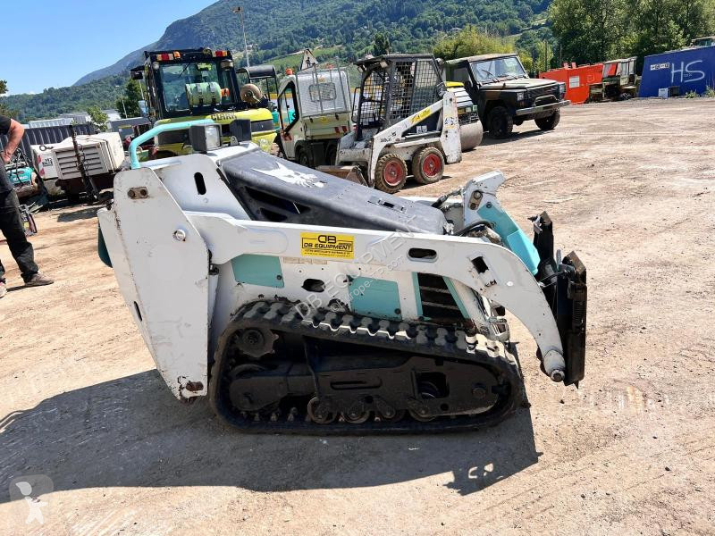 Shovel Bobcat MINI CHARGEUSE SKID A CHENILLE