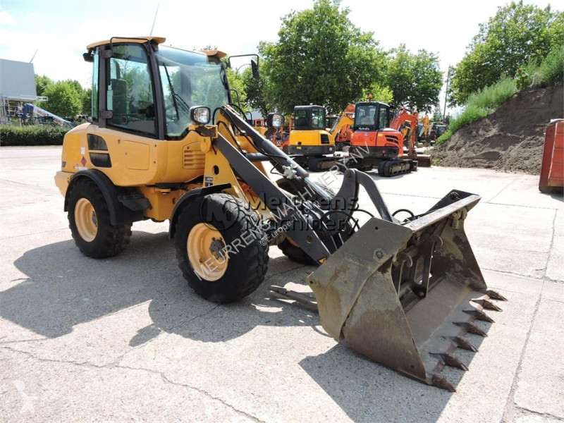 Shovel Volvo L25F + FORK