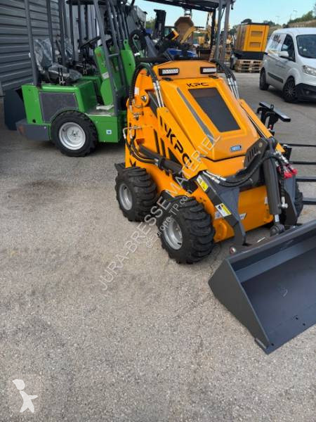 Pala cargadora KPC JKL380