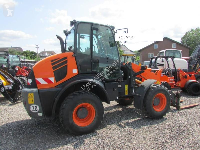 Pala Komatsu WA M-7 Radlader 31.000 EUR