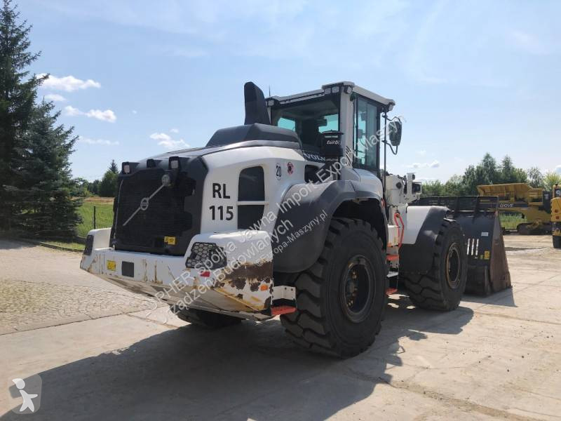 Nakladač Volvo L110H
