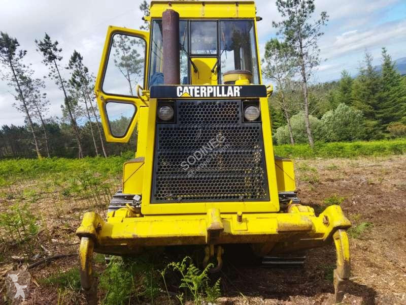 Pá carregadora Caterpillar