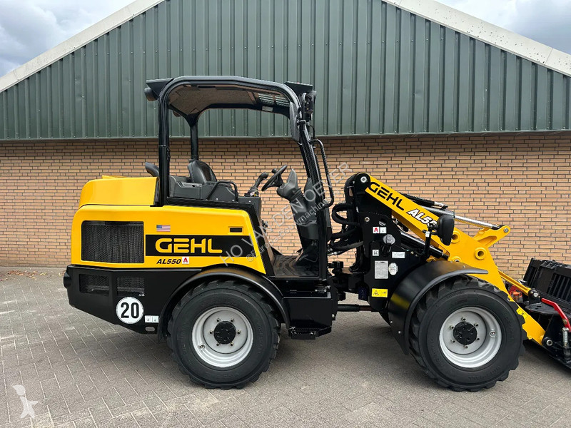 Shovel Gehl AL550