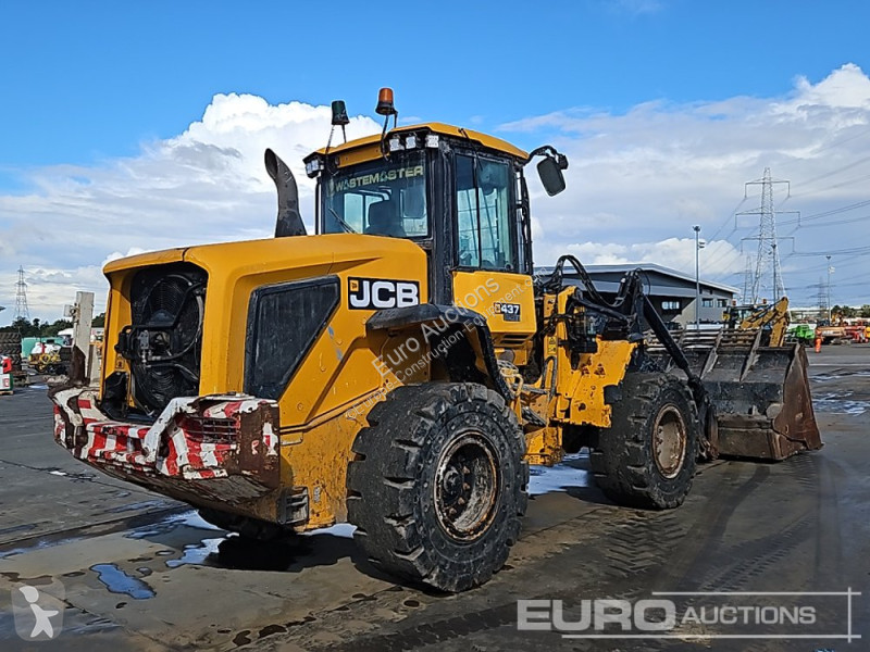 Nakladač JCB 437HT