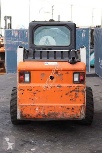 Shovel Bobcat