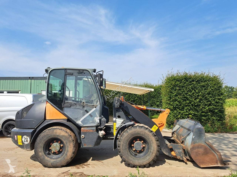 مُحمّلة Komatsu WA70-7