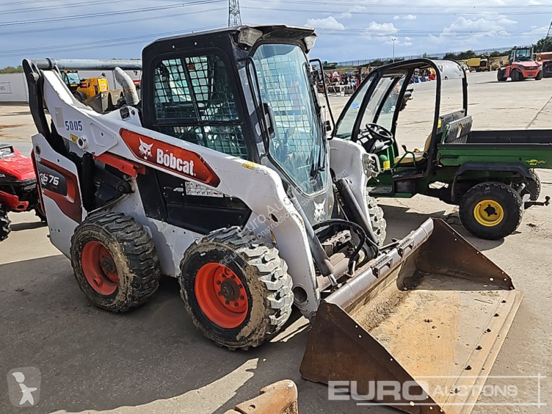 Pala cargadora Bobcat S76