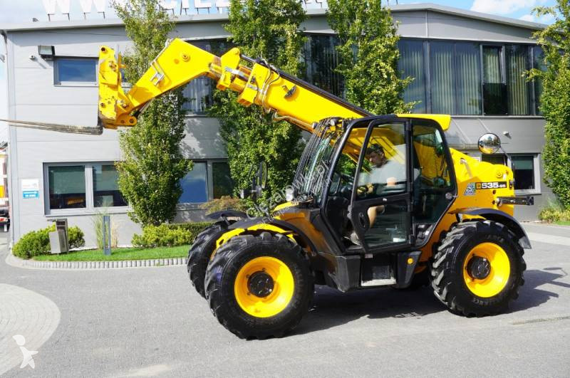 Læssemaskine JCB 535-95 / 3.5 T / range 9.5 m /...
