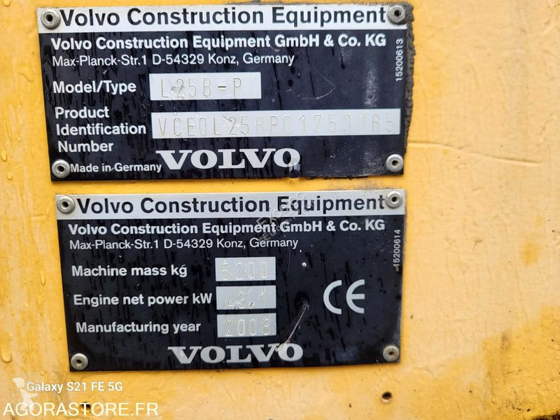 Chargeuse Volvo -P