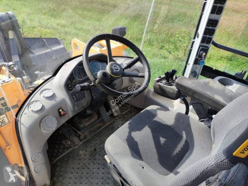 Nakladač Volvo L110H