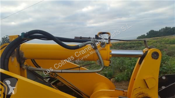 Nakladač JCB 436