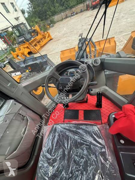 Фронтальный погрузчик XCMG ZL50GN
