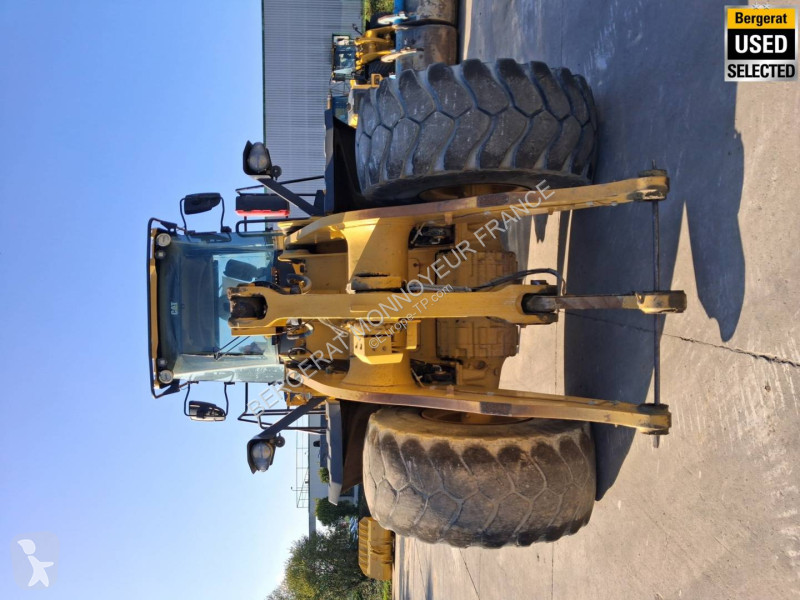 Chargeuse Caterpillar 972M XE