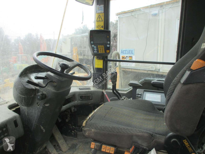 Nakladač Komatsu