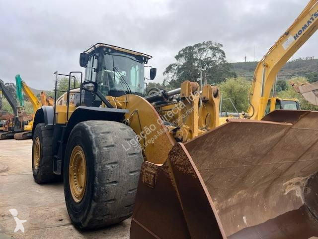 Nakladač Caterpillar 982