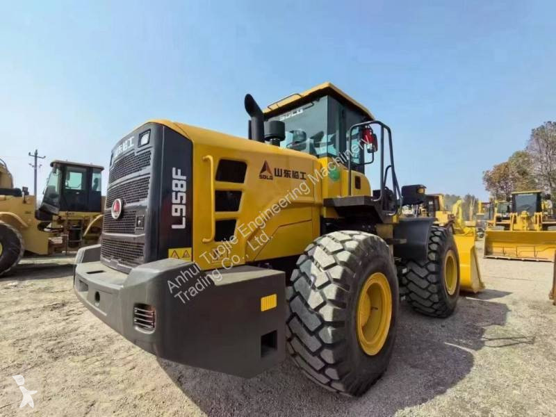 Nakladač SDLG L958F