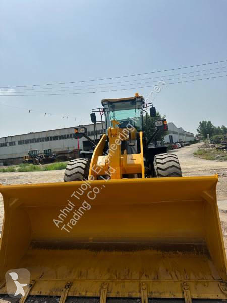 Фронтальный погрузчик SDLG L958F