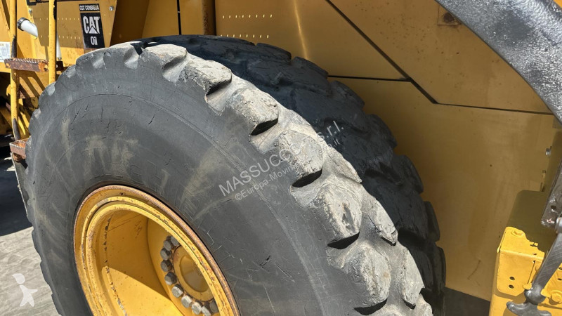 مُحمّلة Caterpillar 4X4