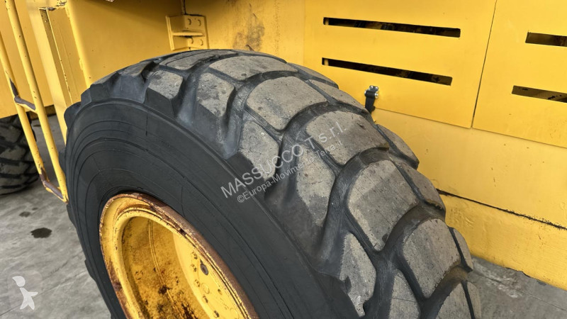 Фронтальный погрузчик Benati 12 S 4X4