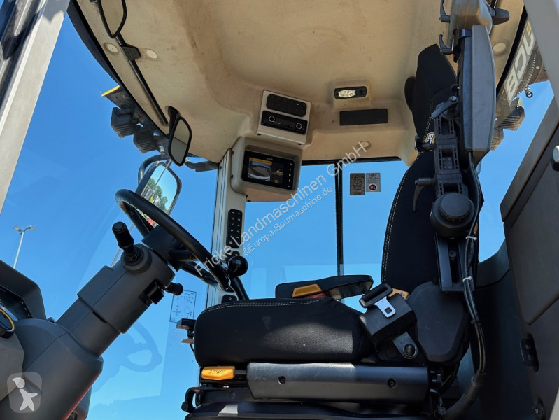 Nakladač JCB  457 Agri High Lift