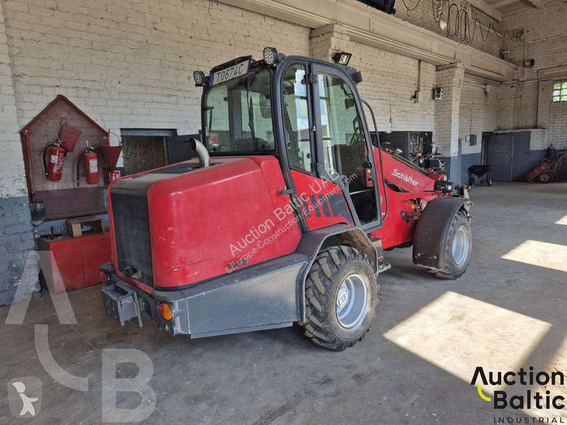 Nakladač Schäffer 5680T