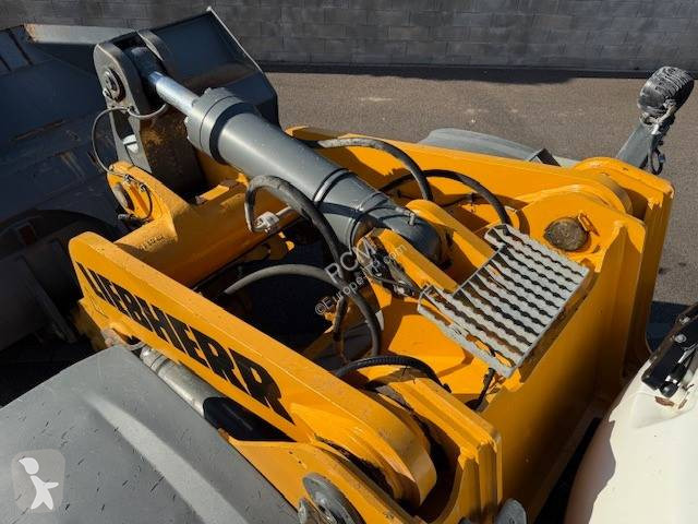 Навантажувач Liebherr L 566 XP - LIGNES...