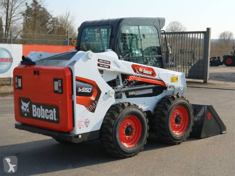Nakladač Bobcat S550