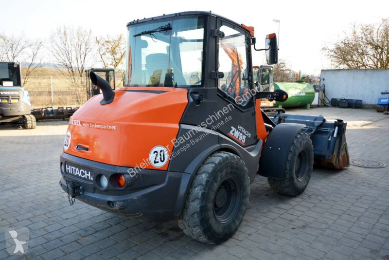 Nakladač Hitachi 956 C