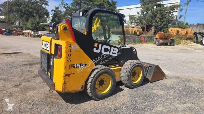Nakladač JCB 155 T4