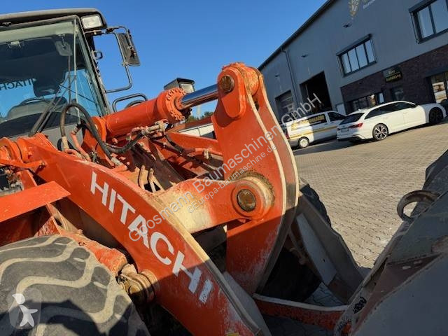 Nakladač Hitachi