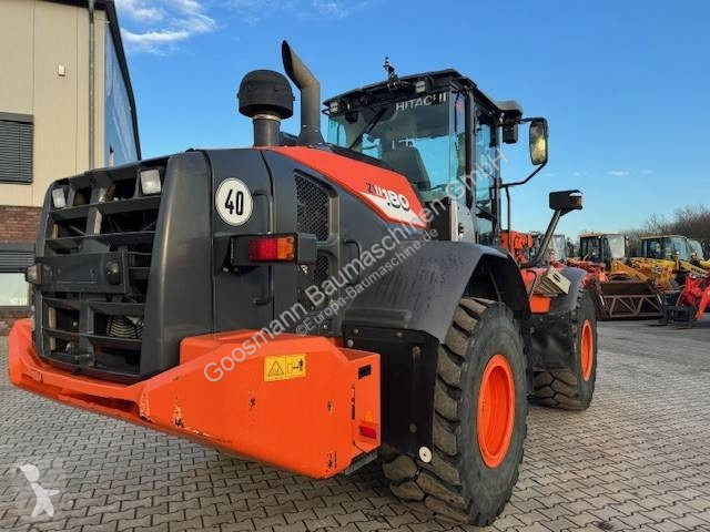 مُحمّلة Hitachi 1806