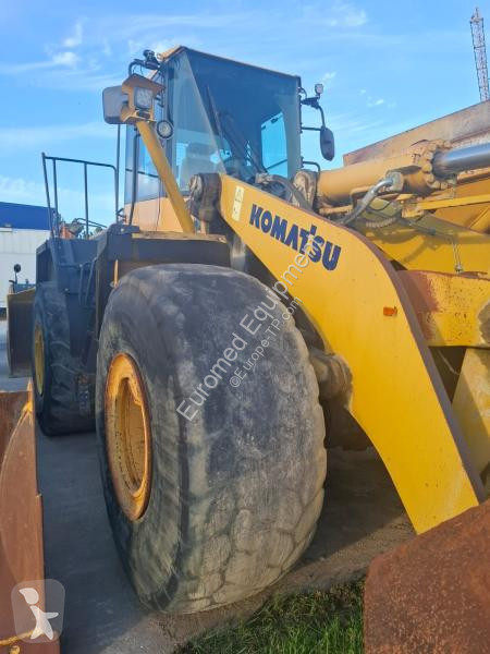 Nakladač Komatsu