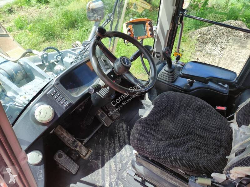 Nakladač Doosan DL420-5
